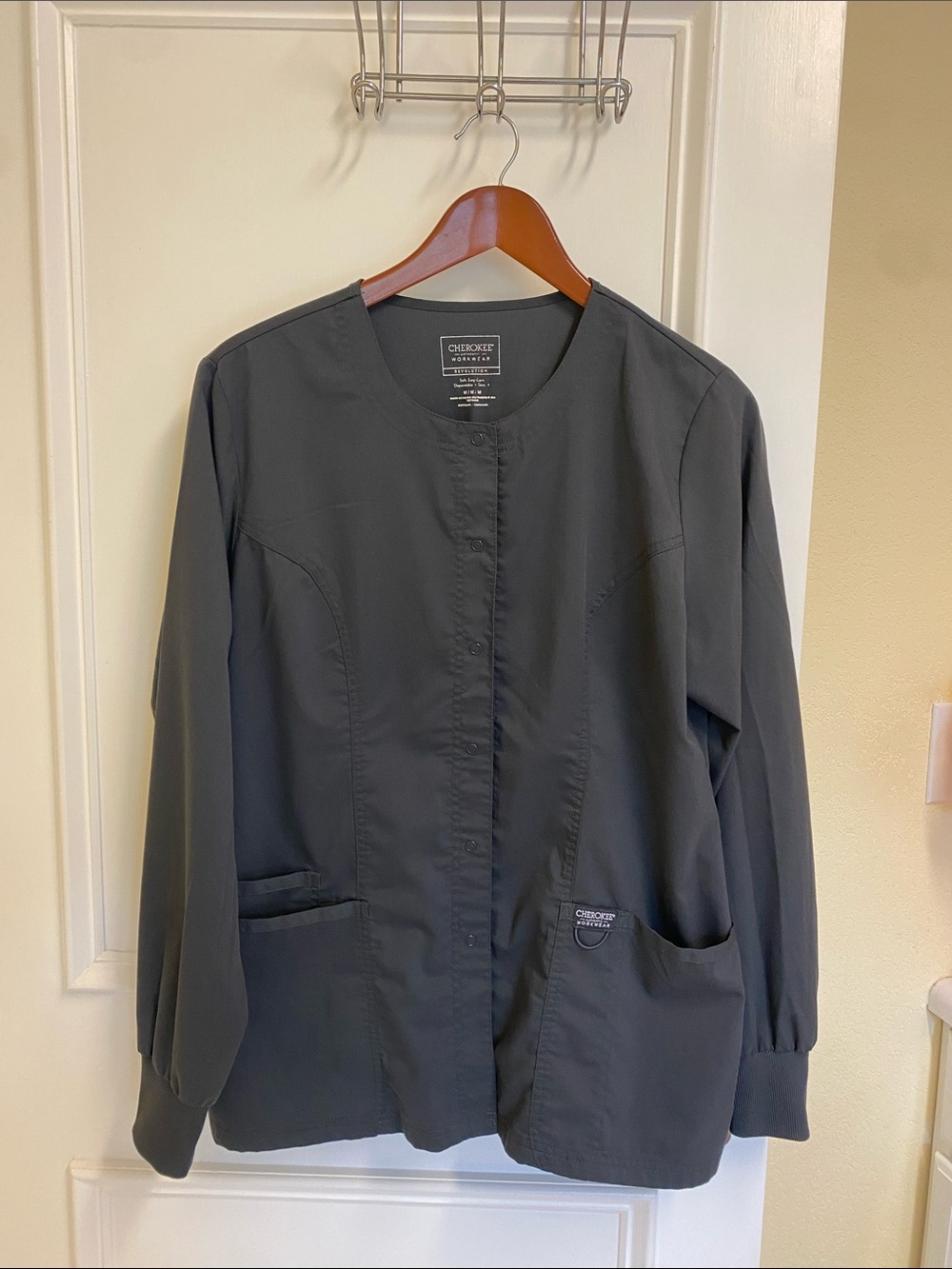 Cherokee Revolution Workwear Grey Pewter Scrub Uniform Jacket Size Medium